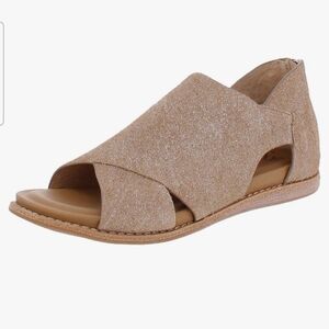 Sofft Evonne Flat Sandals